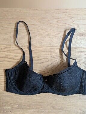 Ysé Paris Padded Half Cup Bra Black Lace 90C (34C)